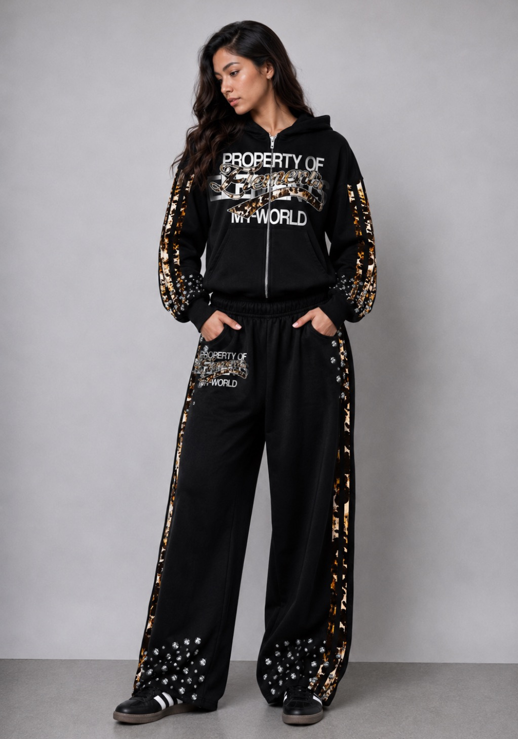 PROPERTY OF ELEMENTS SIGNATURE 'FLARED SWEATS'